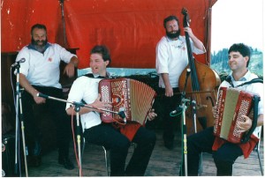 Foto aus dem Jahr 1983 der Formation