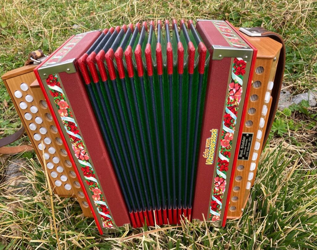 Foto Instrument: Schwyzerörgeli